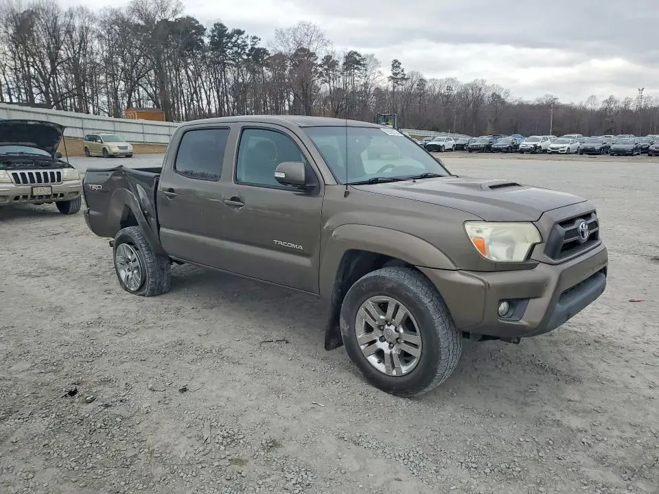 2012 TOYOTA TACOMA   