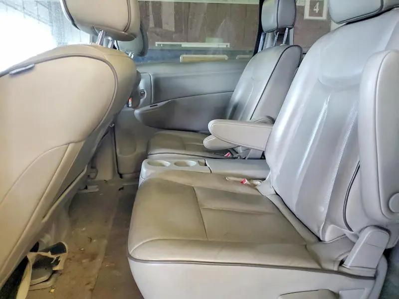 2014 NISSAN QUEST   