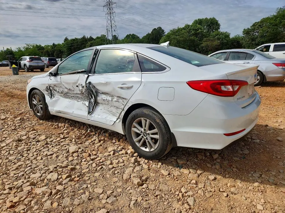 2016 HYUNDAI SONATA SE  