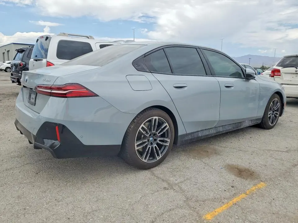 2025 BMW 530 I  