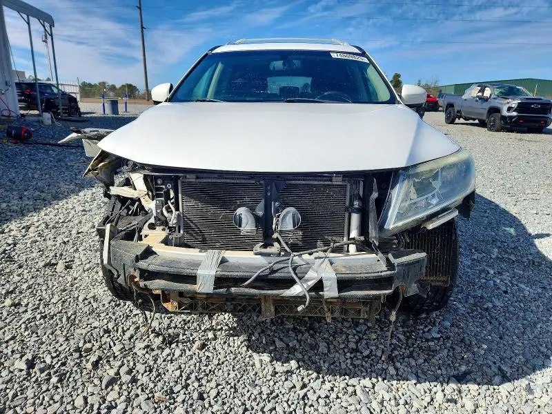 2013 NISSAN PATHFINDER S  