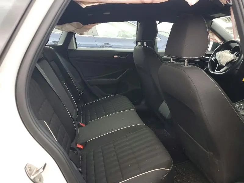 2024 VOLKSWAGEN JETTA SPORT  