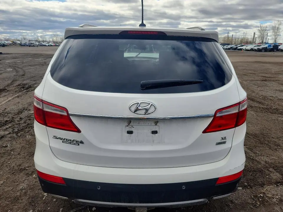 2015 HYUNDAI SANTA FE GLS  