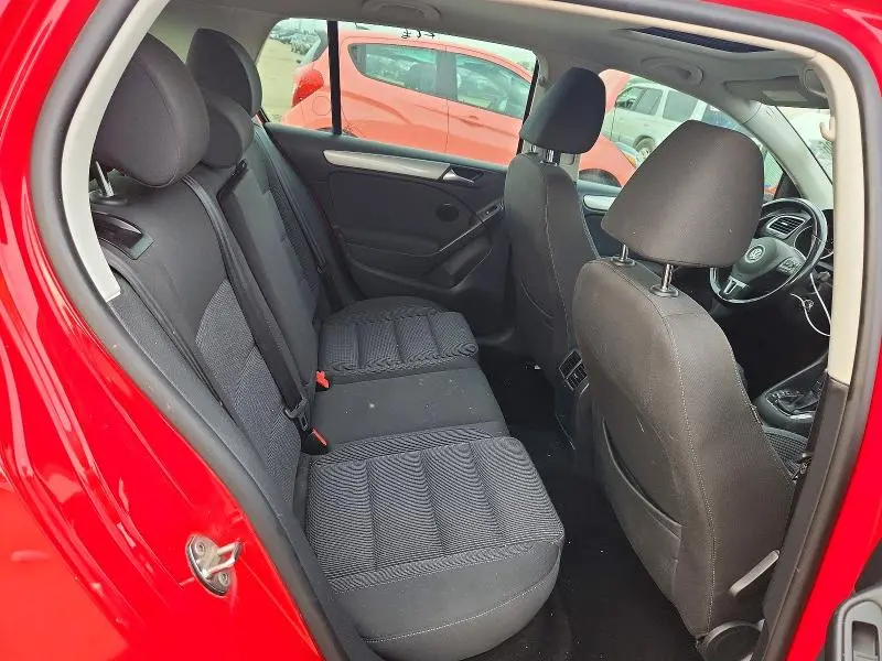 2013 VOLKSWAGEN GOLF   