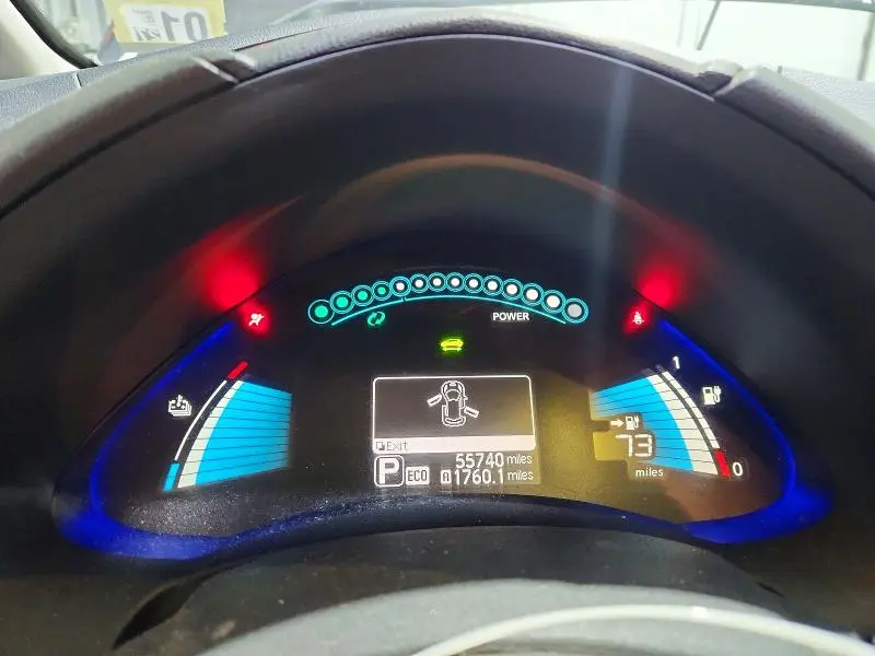 2017 NISSAN LEAF SV  