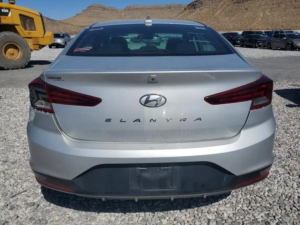 2019 HYUNDAI ELANTRA SEL  