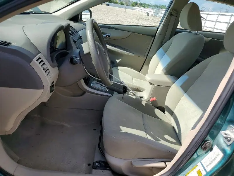 2010 TOYOTA COROLLA LE  