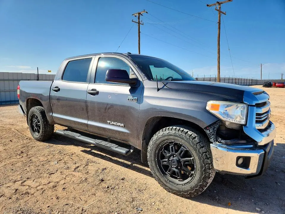 2016 TOYOTA TUNDRA SR5  