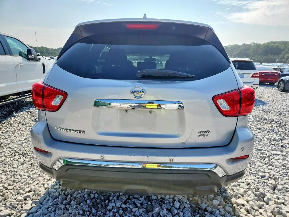 2019 NISSAN PATHFINDER SV  