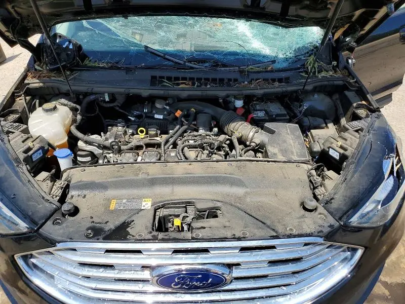 2021 FORD EDGE SE  