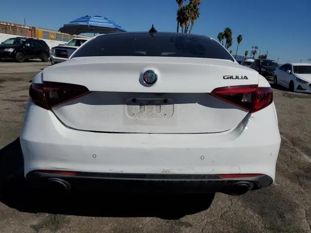 2020 ALFA ROMEO GIULIA   