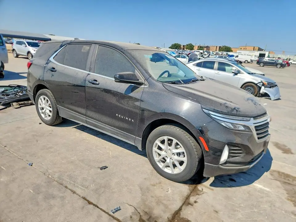 2022 CHEVROLET EQUINOX LT  