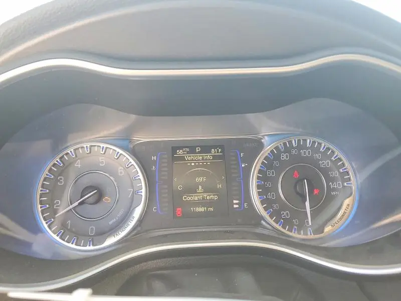 2016 CHRYSLER 200 LIMITED