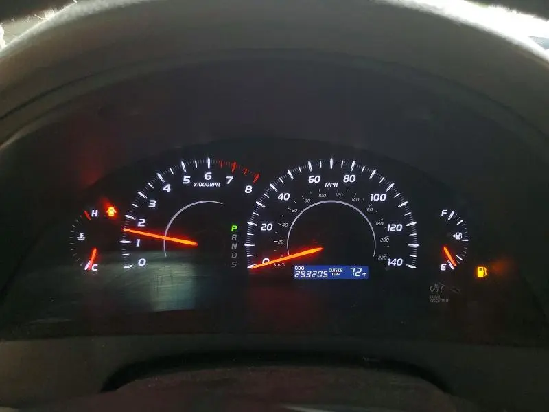 2010 TOYOTA CAMRY LE  