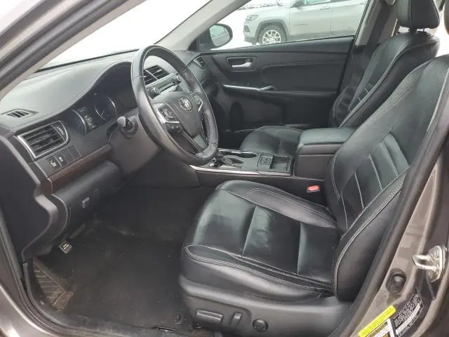 2016 TOYOTA CAMRY LE  