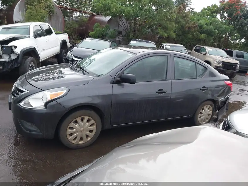 2015 NISSAN VERSA 1.6 S