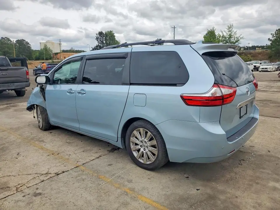 2015 TOYOTA SIENNA LIMITED PREMIUM 7-PASSENGER  