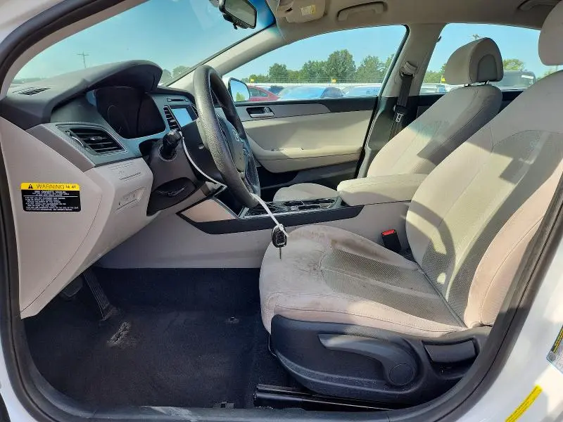 2016 HYUNDAI SONATA SE  