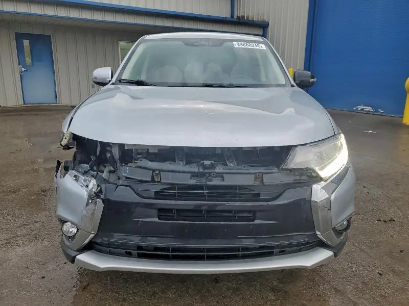 2017 MITSUBISHI OUTLANDER SE  