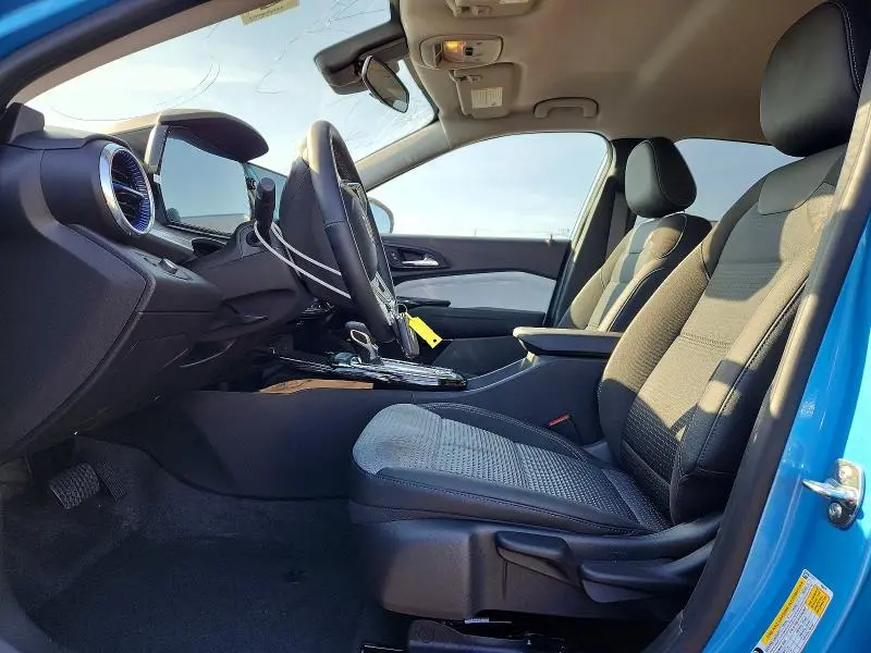 2025 CHEVROLET TRAX 1LT  