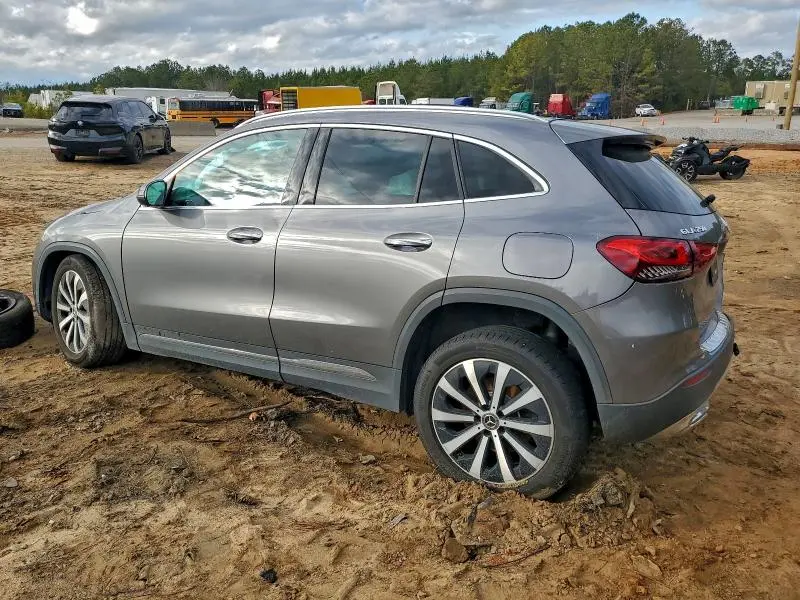 2021 MERCEDES-BENZ GLA 250 4MATIC  