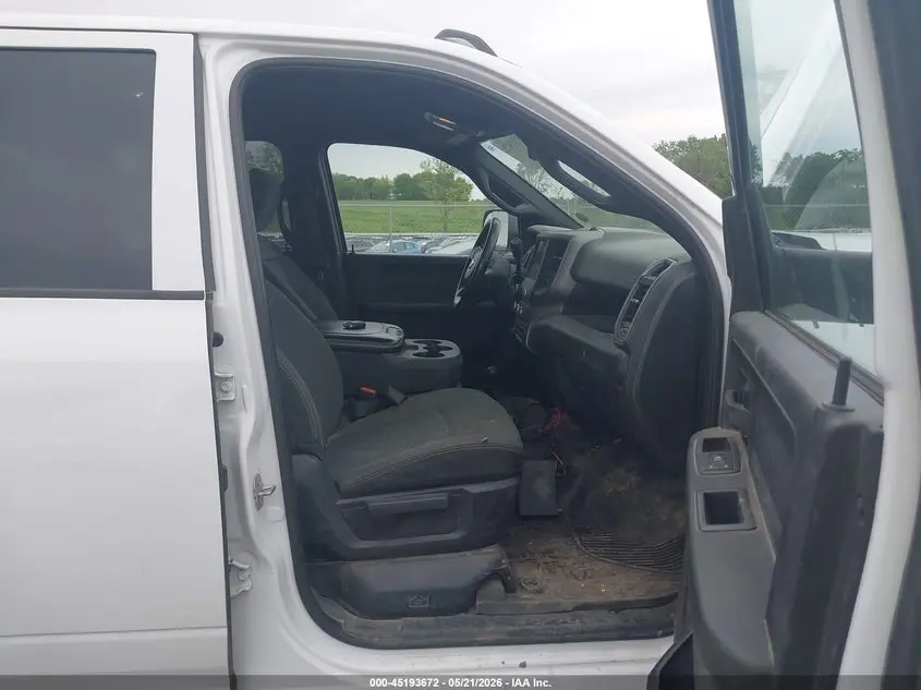 2022 RAM 2500 TRADESMAN  4X4 8' BOX