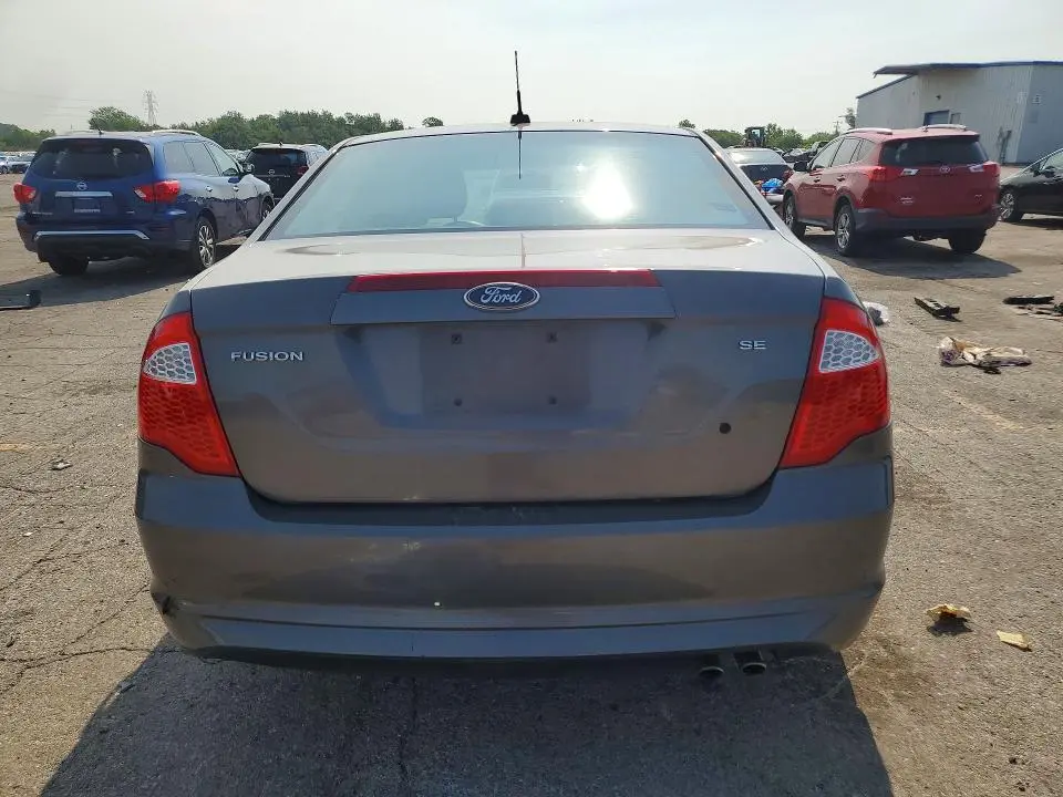 2011 FORD FUSION SE  