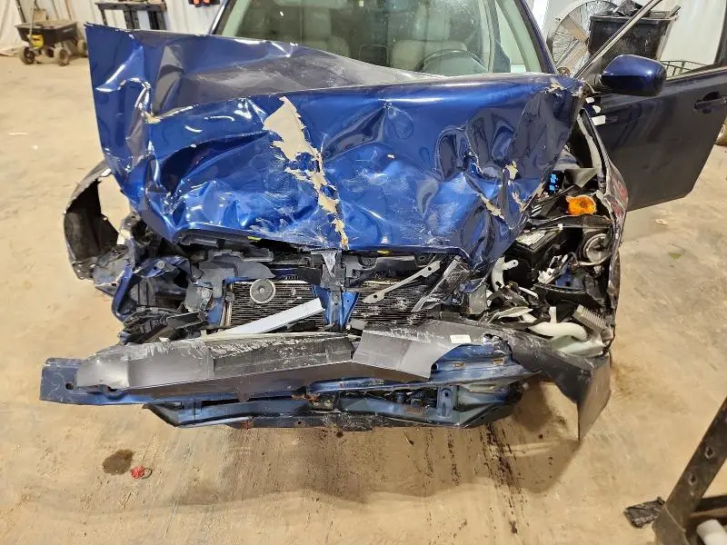 2011 SUBARU LEGACY 2.5I LIMITED  
