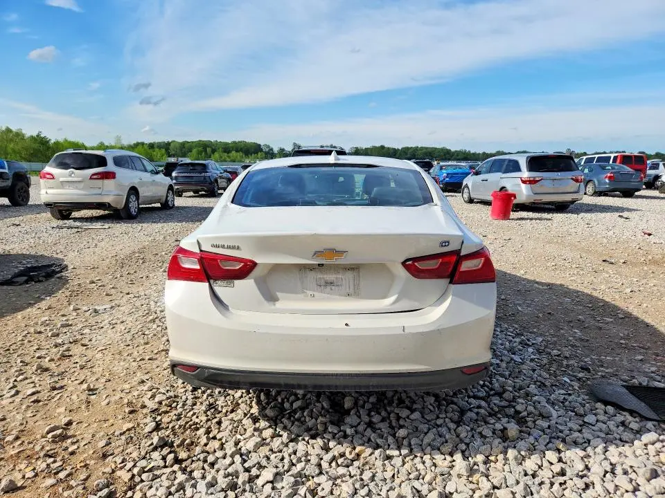 2016 CHEVROLET MALIBU LT  