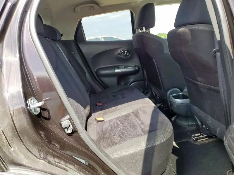2016 NISSAN JUKE S  