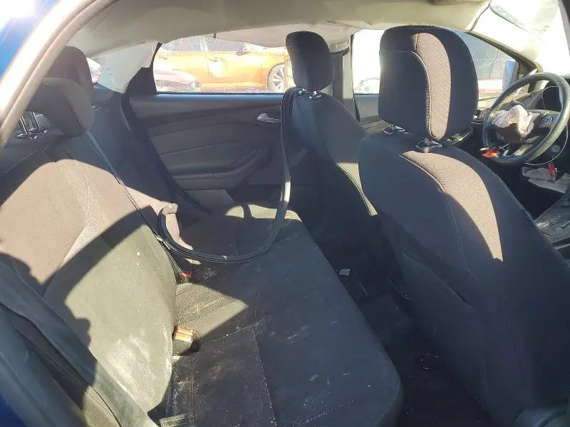 2018 FORD FOCUS SE  