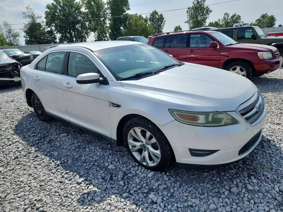 2010 FORD TAURUS SEL  