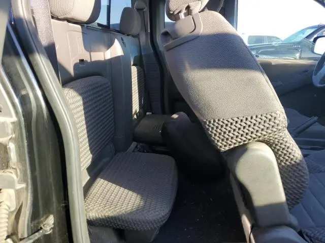 2010 NISSAN FRONTIER KING CAB SE  