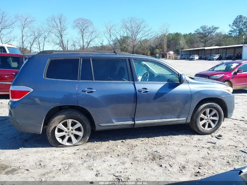 2012 TOYOTA HIGHLANDER BASE V6