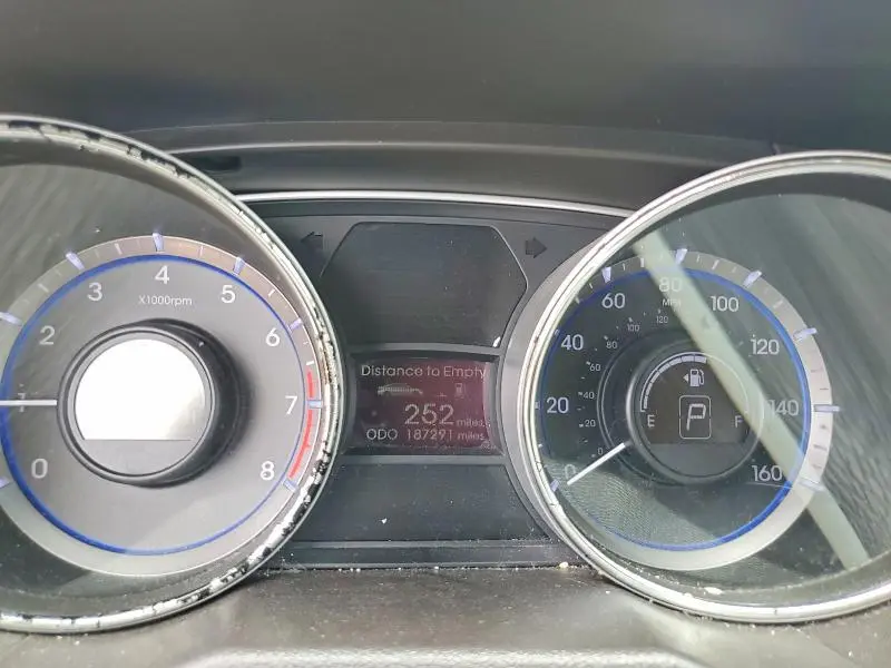 2013 HYUNDAI SONATA GLS  