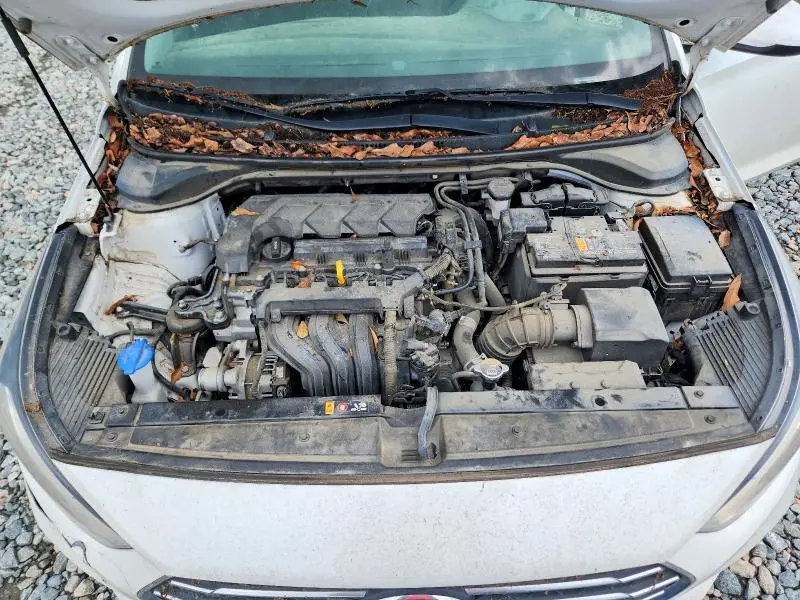 2022 HYUNDAI ACCENT SE  