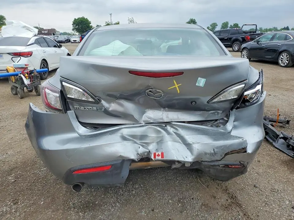 2010 MAZDA 3 GS  