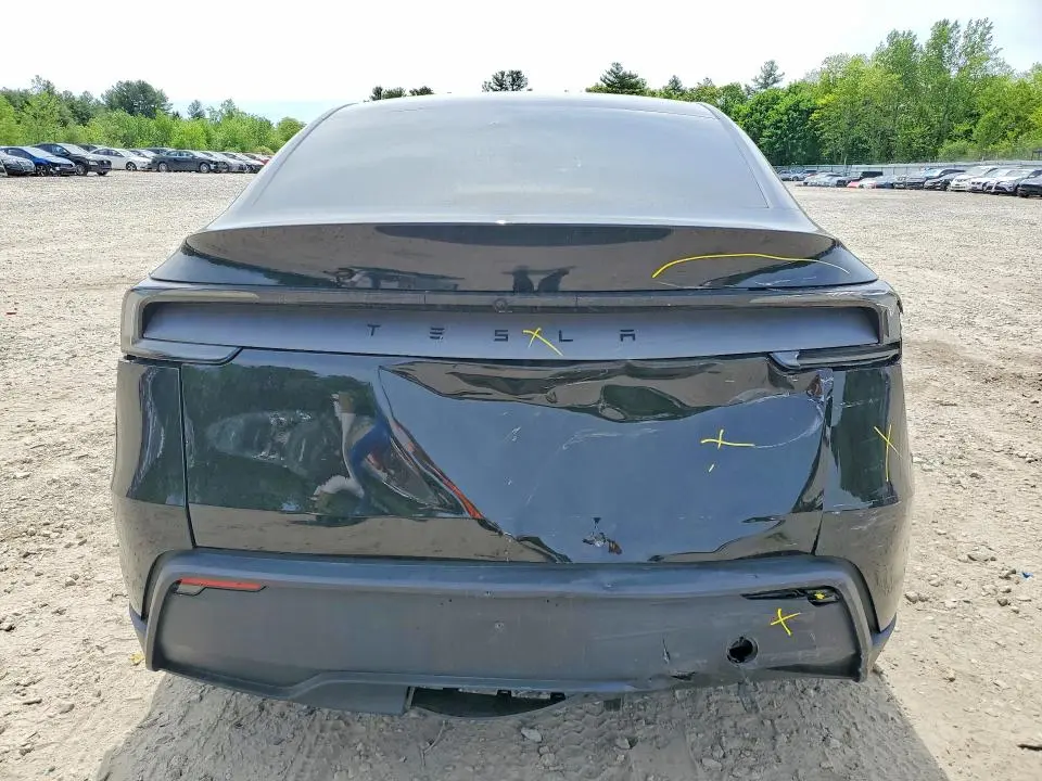 2026 TESLA MODEL Y   