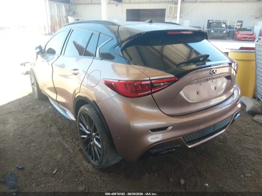 2017 INFINITI QX30 PREMIUM