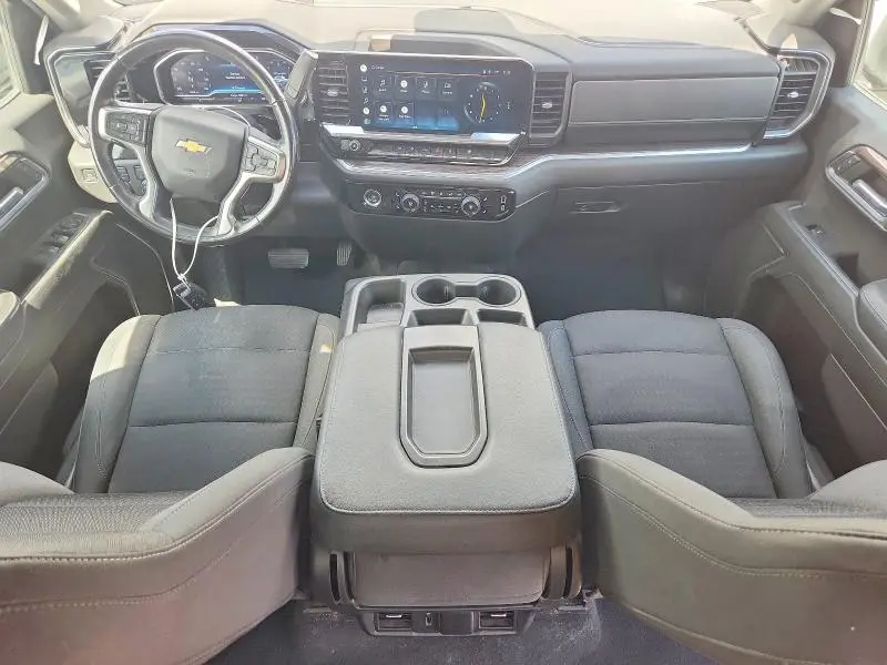 2022 CHEVROLET SILVERADO K1500 LT  