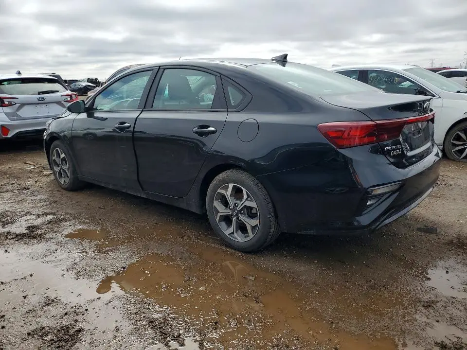 2021 KIA FORTE LXS  