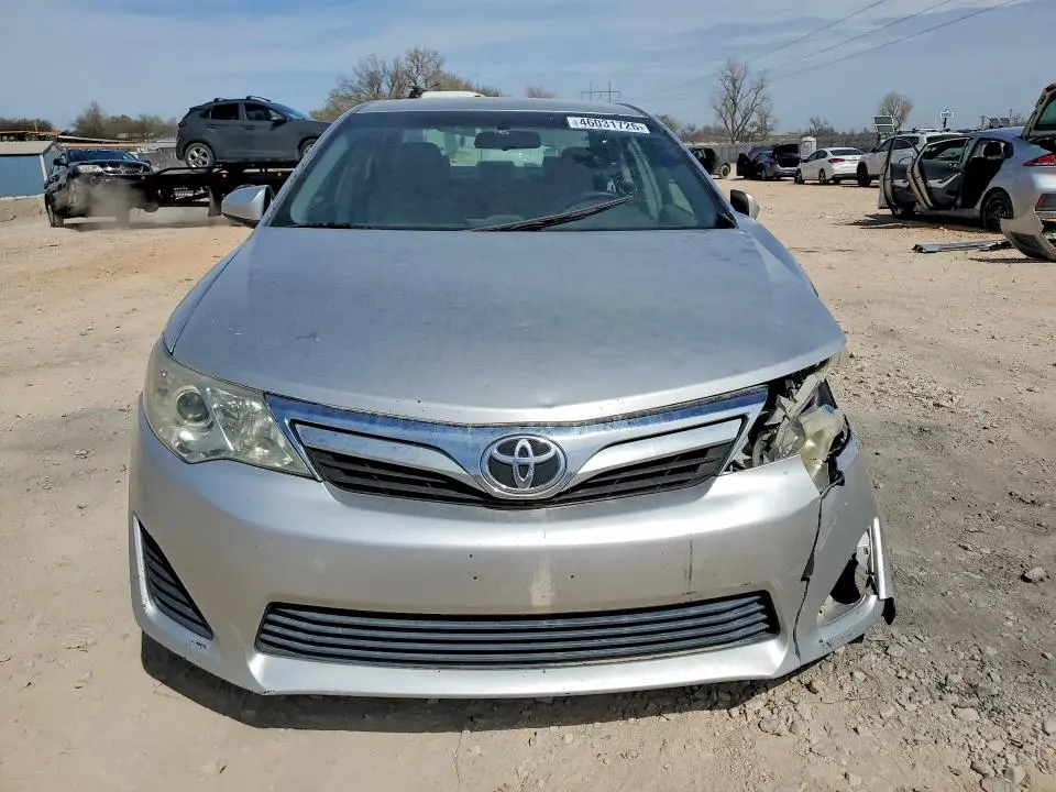2012 TOYOTA CAMRY LE  