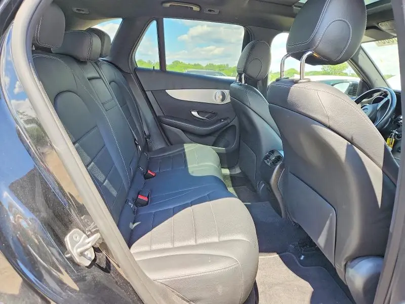 2019 MERCEDES-BENZ GLC 300 4MATIC  