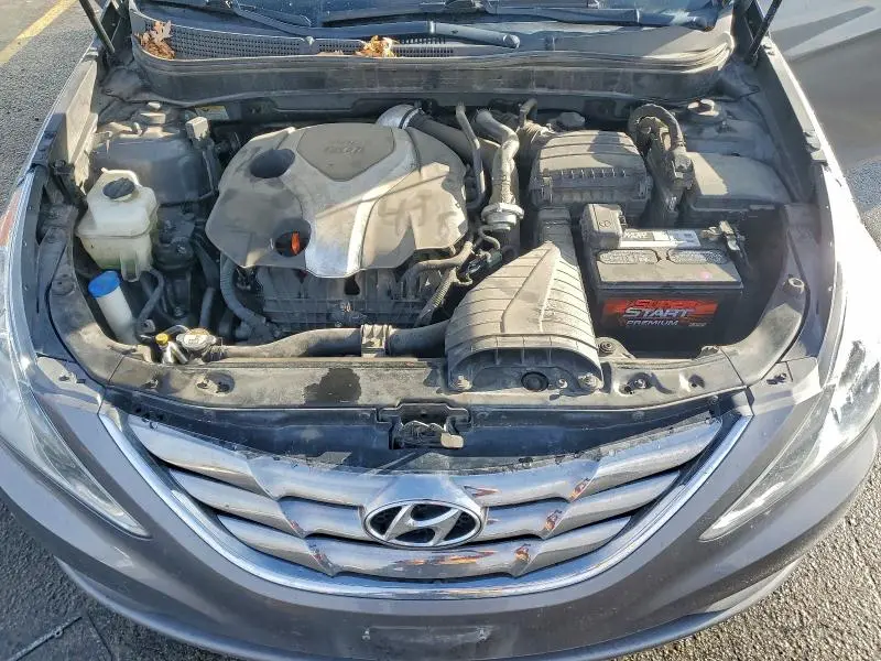 2013 HYUNDAI SONATA SE  