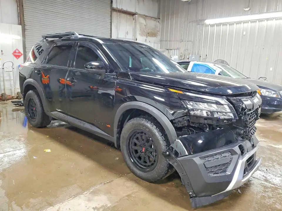 2025 NISSAN PATHFINDER ROCK CREEK  