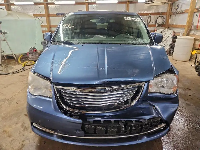 2011 CHRYSLER TOWN & COUNTRY TOURING  