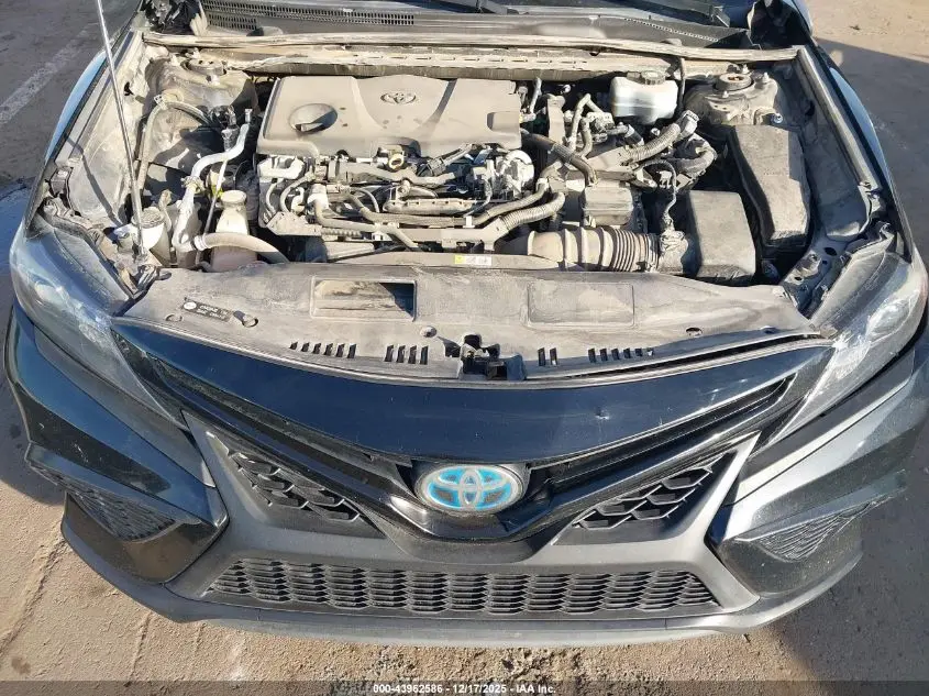 2021 TOYOTA CAMRY SE HYBRID