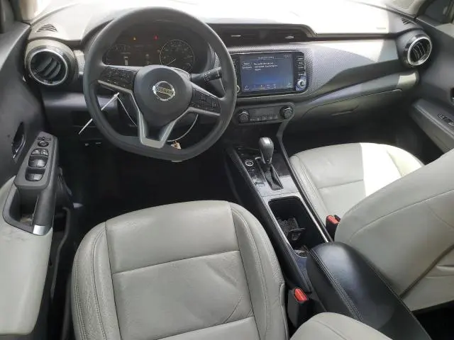 2021 NISSAN KICKS SV