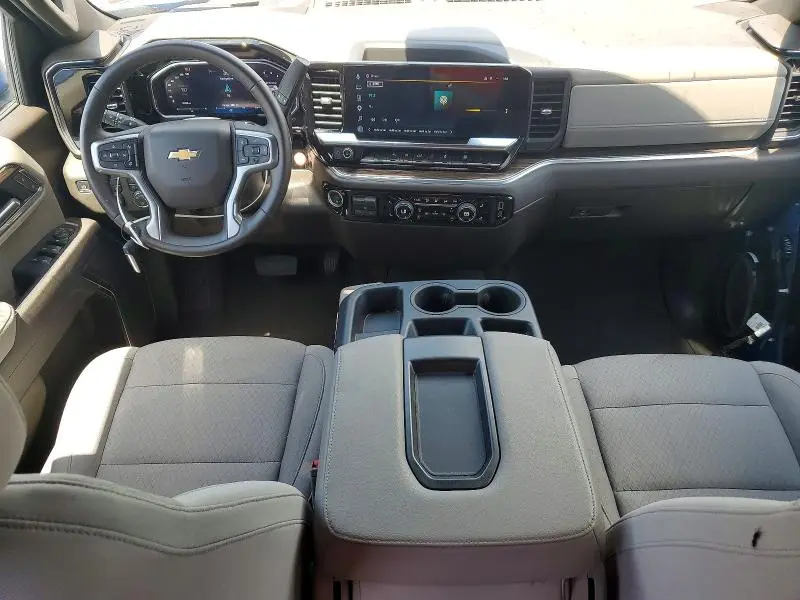 2026 CHEVROLET SILVERADO K1500 LT  
