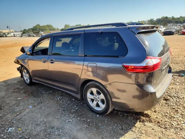 2020 TOYOTA SIENNA LE  